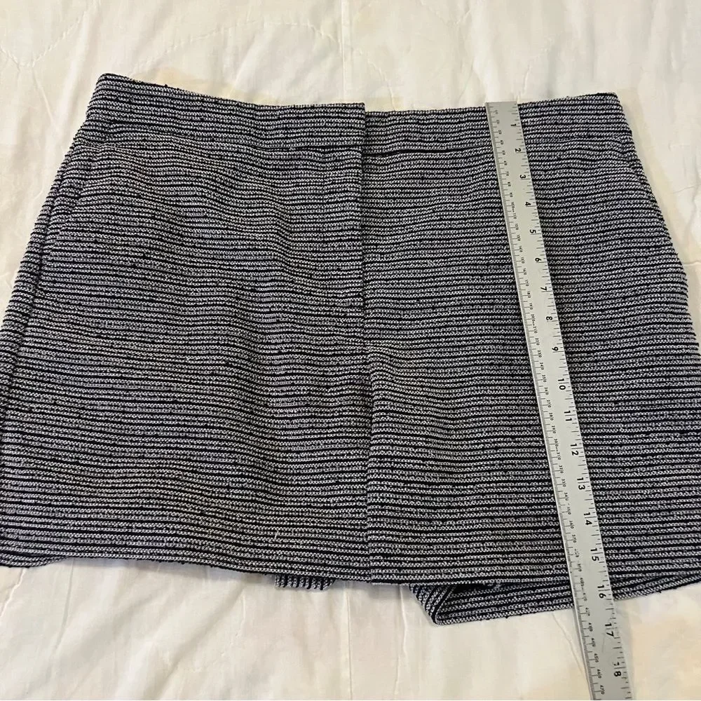 Ann Taylor Tweed Black and White High Waist Shorts Women's Size 14